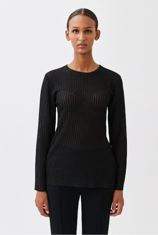 wingate collection black kiet longsleeve shirt on female model front