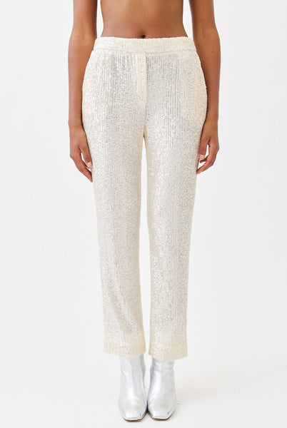 wingate collection penelope white pants on female model front