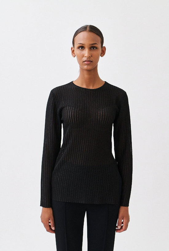 wingate collection black kiet longsleeve shirt on female model front