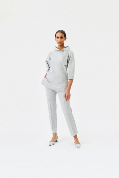 wingate collection teno silver top on female model with silver slippers dynamic
